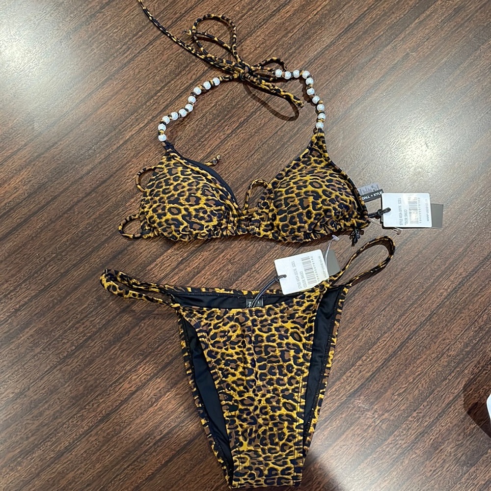 Kendall + Kylie Leopard bikini with pearls